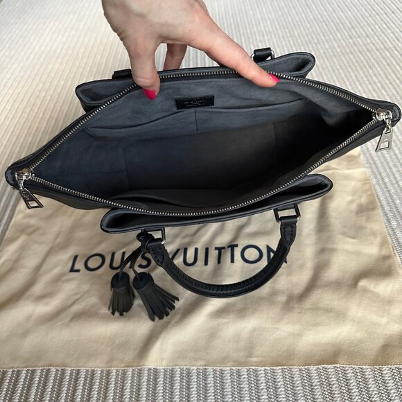 Louis Vuitton Haumea Mahina Noir Satchel Shoulder Bag - Picture 8 of 15